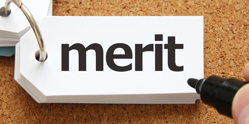 「スタジオ撮影」のメリットとは？